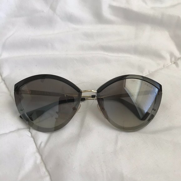 Prada Catwalk Black and Grey Gray Sunglasses - Picture 1 of 4